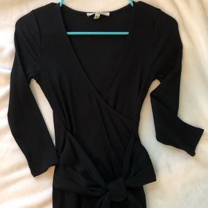 Express One Eleven Ribbed Bow Going-out Top